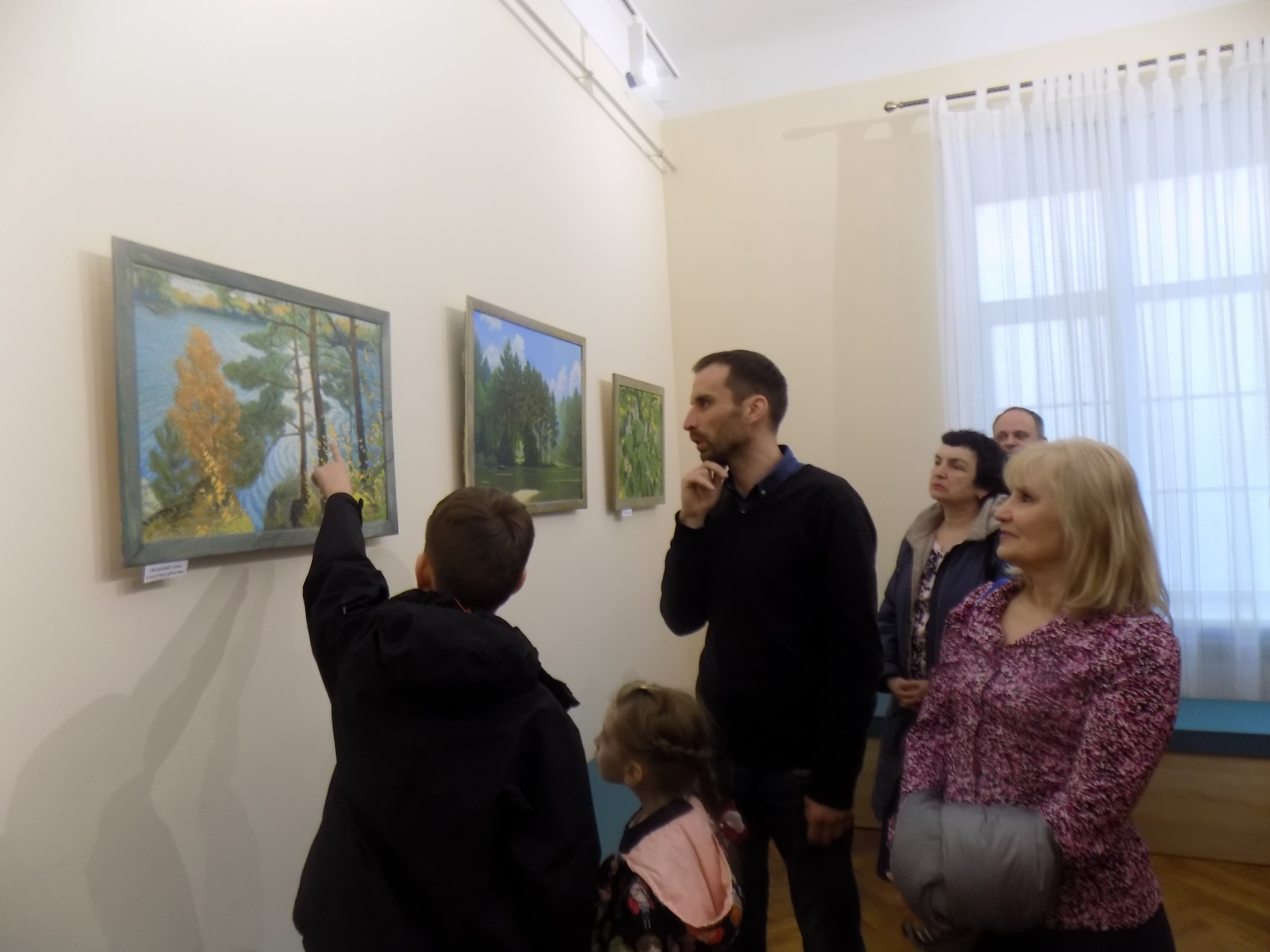 В Домі української культури діє виставку «В пошуках прекрасного»
