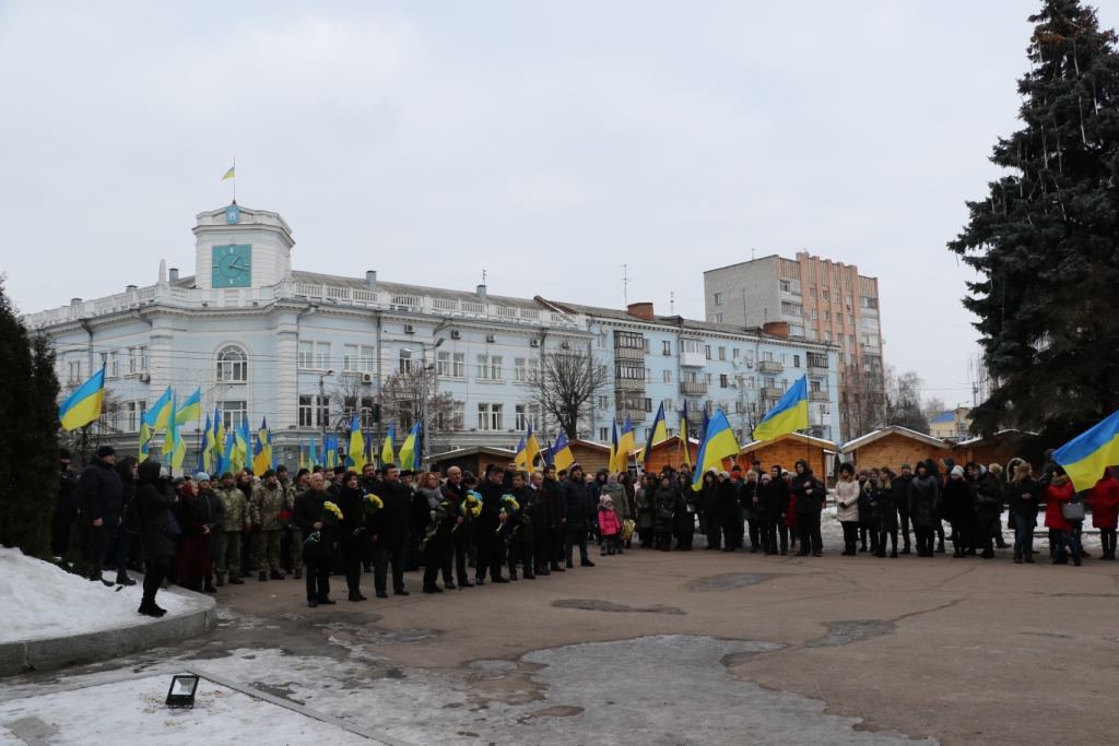 «Ланцюг єдності» як символ єднання української нації. День соборності України у Житомирі