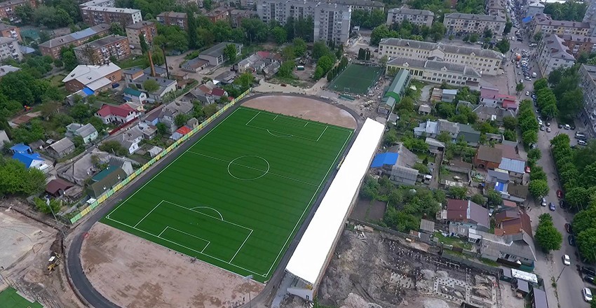 Запрошуємо житомирян обрати назву  реконструйованого стадіону СДЮСШОР з футболу «Полісся»
