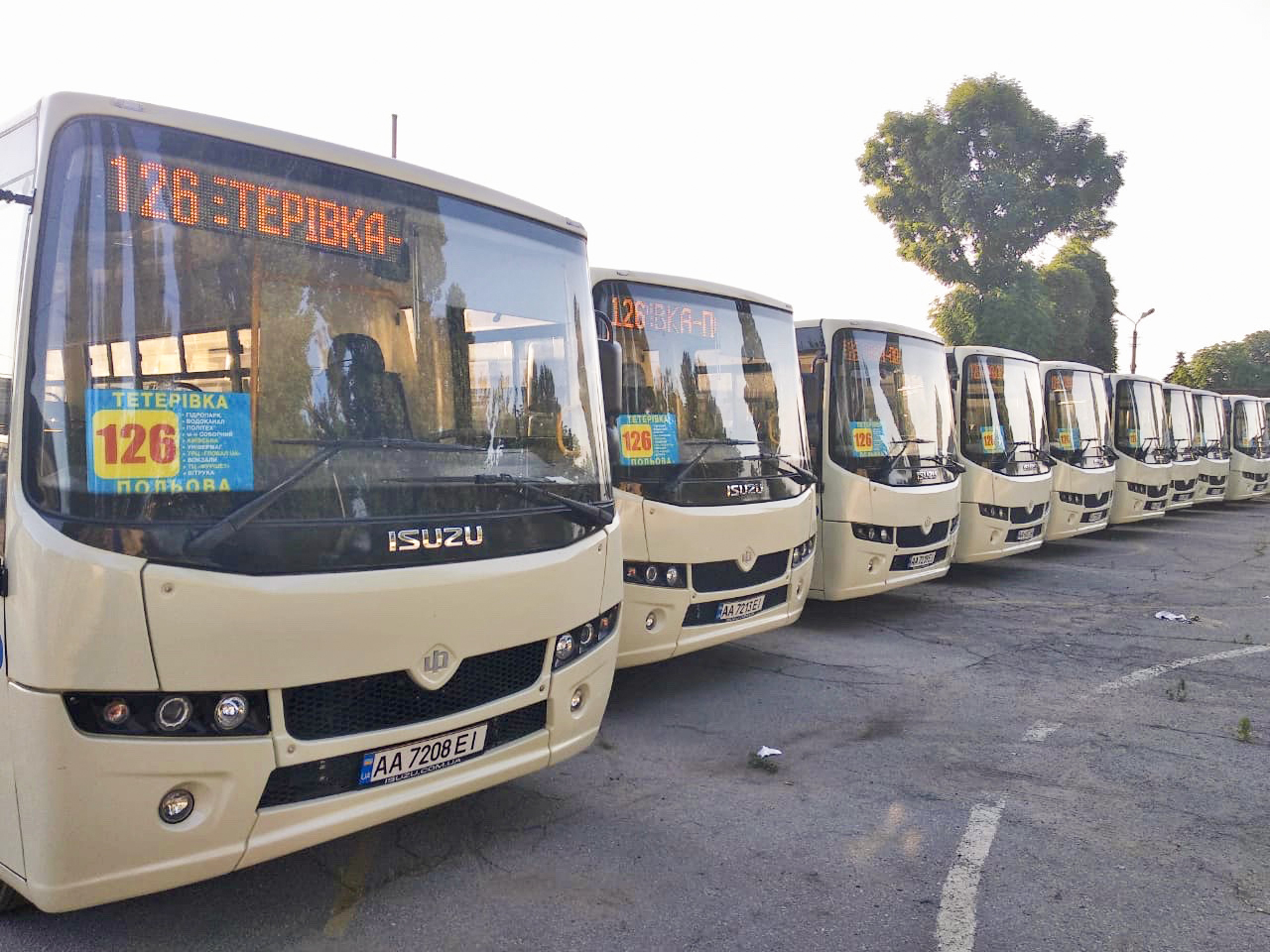 Спільно з зусиллями міської влади Тетерівська ОТГ отримала 10 нових автобусів для пасажироперевезень