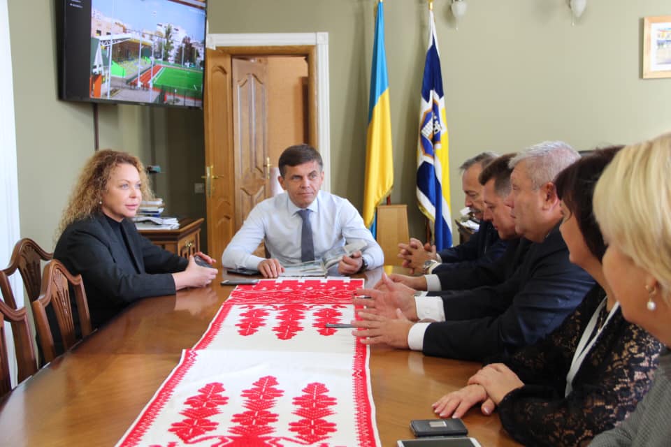 Міський голова Сергій Сухомлин та секретар міської ради Наталія Чиж зустрілися із делегацією з міста Гродно