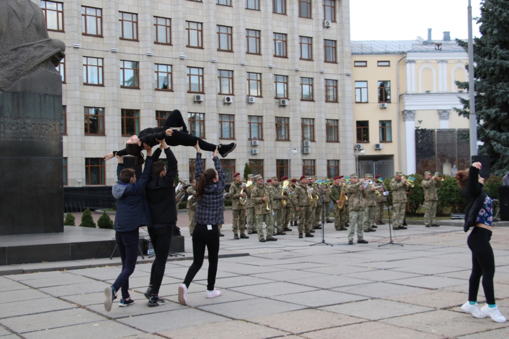 На майдані імені С.П. Корольова відбулася репетиція урочистостей до Дня захисника України