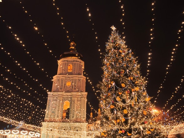 Столиця України запрошує гостей на святкування Нового 2020 року та Різдва. ПЕРЕЛІК ЛОКАЦІЙ