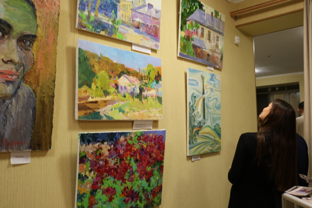 Художники з інших міст показали, якими бачать краєвиди Житомира