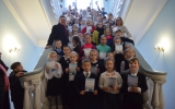 У Житомирі 200 дітей отримали сертифікати про завершення «Школи плавання»       