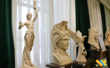 У Житомирі пів року експонуватимуть унікальні роботи скульптора Олексія Леонова