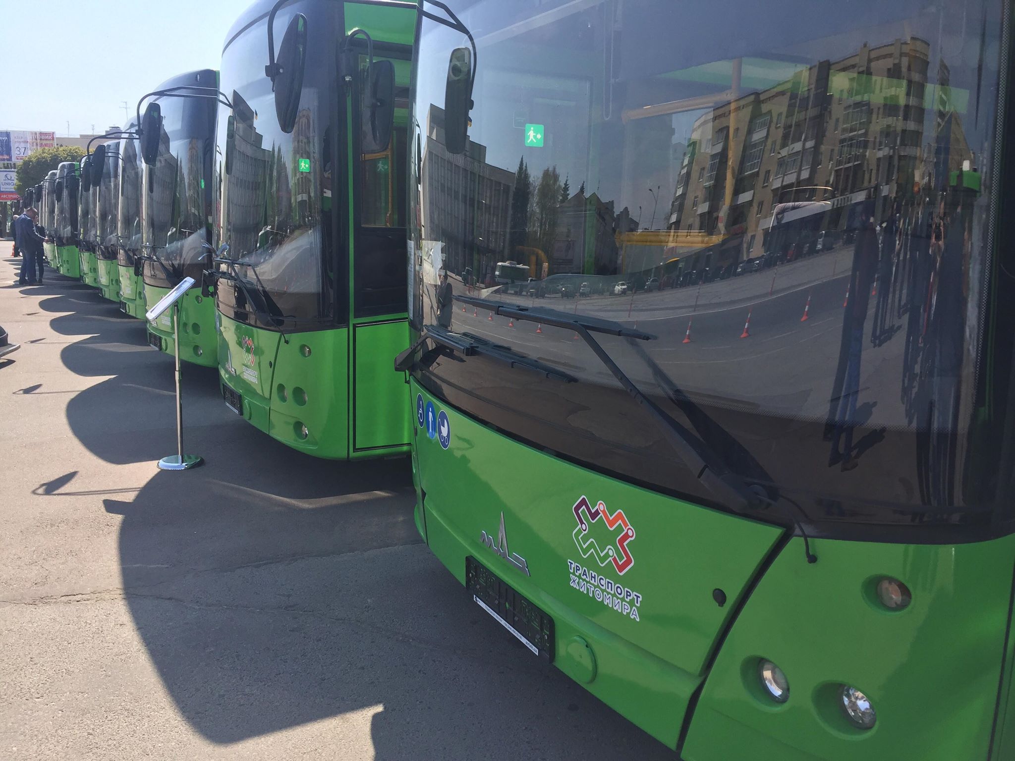 Нові автобуси курсуватимуть вулицями Житомира