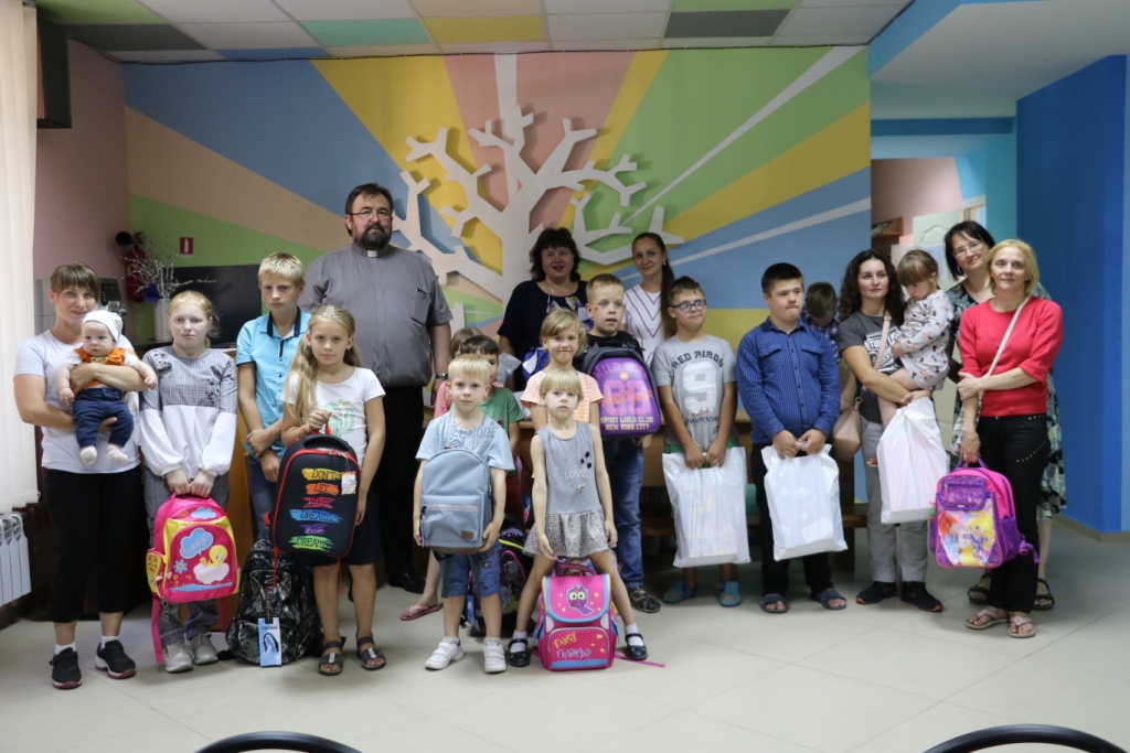 У Житомирі відбулася благодійна акція «Шкільний портфелик» 