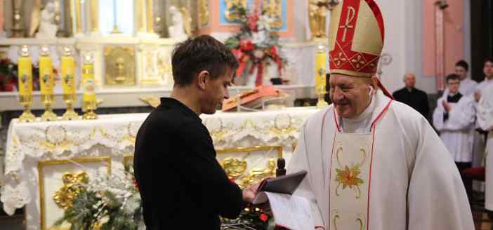 Єпископу Яну Пурвінському вручено відзнаку   «Почесний  громадянин міста Житомира»