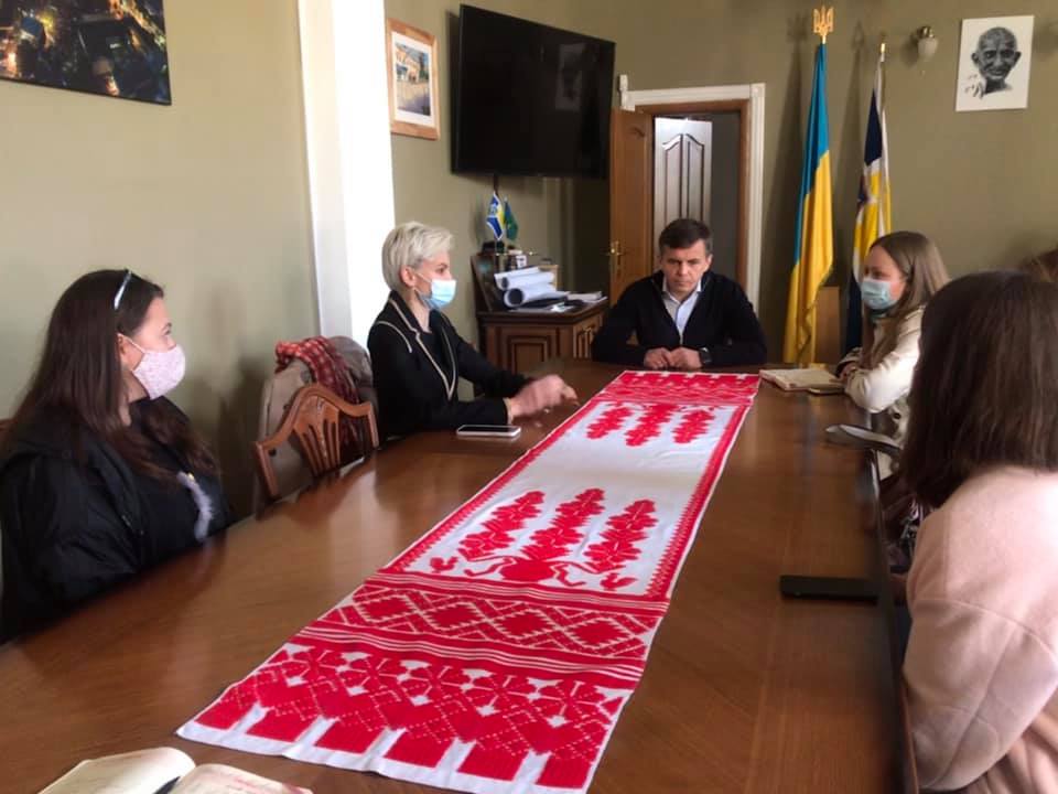  Зоозахисники ініціювали зустріч з міським головою