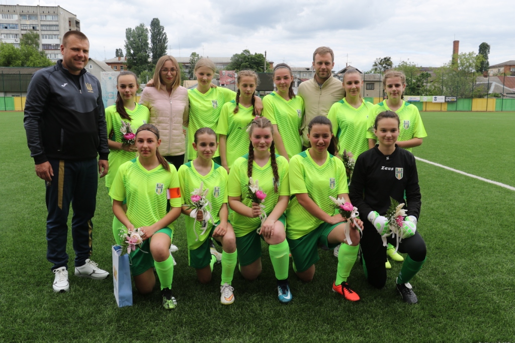 Житомирська дівоча команда з футболу дебютувала  у Чемпіонаті України WU-16