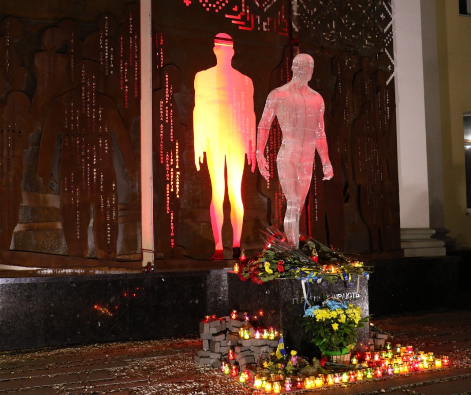 У Житомирі до роковин розстрілів на Майдані вшанували загиблих Героїв Небесної сотні