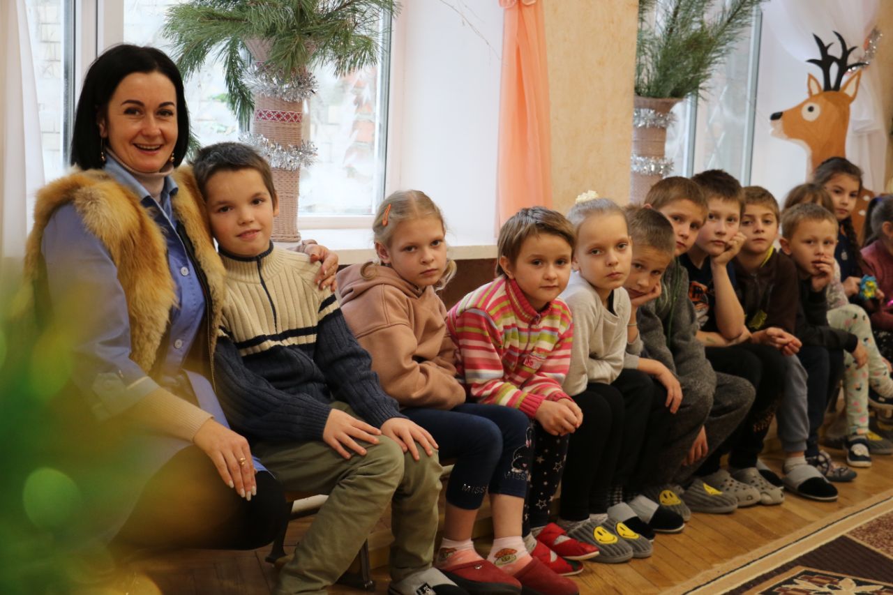 Дітлахів БФ «Місія в Україну» та Сонячного дому привітали зі святами 